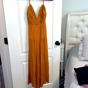 Illa Illa Jump- suit, Lace Top Stretch, Spaghetti Straps, Tie back, wide legs